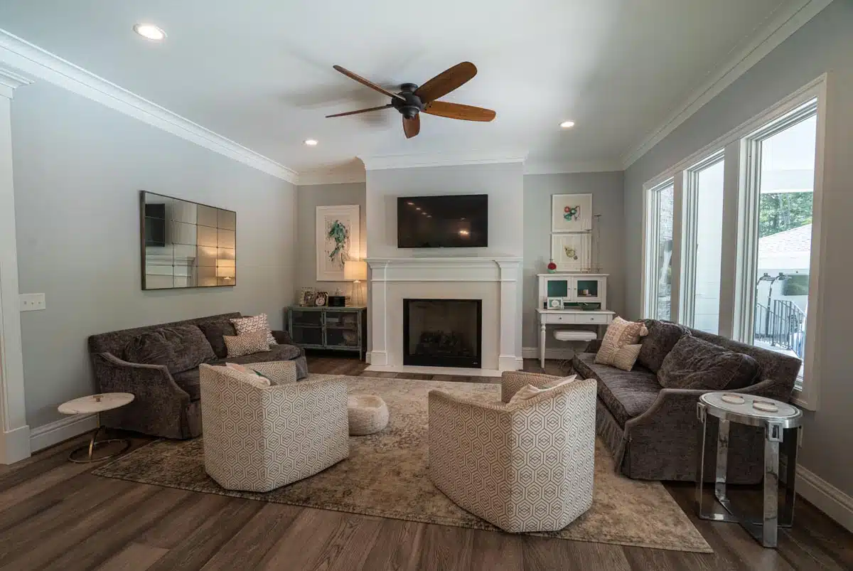 jmf-custom-gift-house